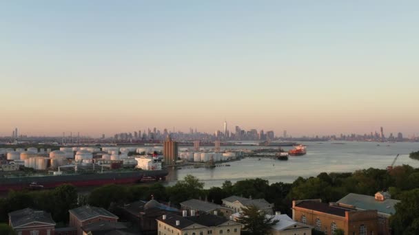 New York Skyline Sunset Golden Hour Statue Liberty — Video Stock