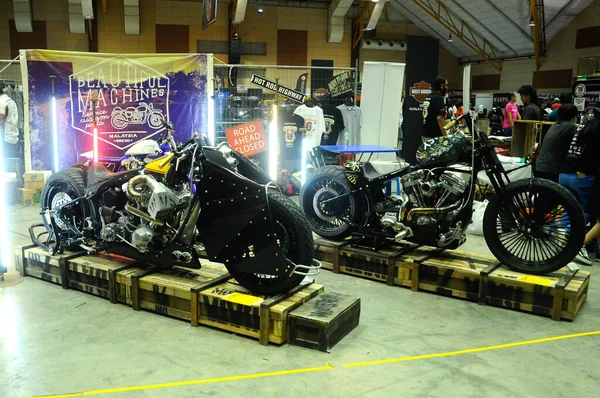 Serdang Malasia Mayo Expositor Motocicletas Harley Davidson Personalizado Para Público —  Fotos de Stock