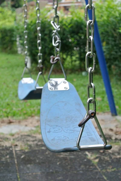 Children Swing Set Public Park — Stock Photo, Image