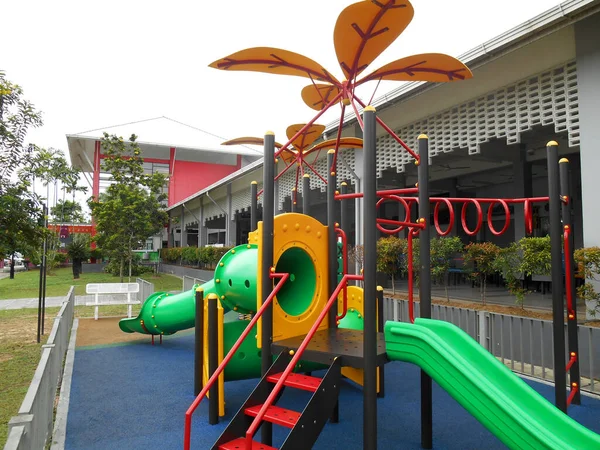 Seremban Malaysia Června 2017 Moderní Dětské Venkovní Hřiště Veřejném Parku — Stock fotografie