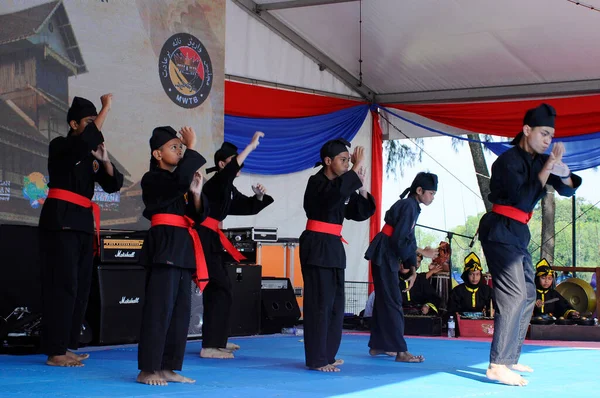 Port Dickson Malaysia Mai 2017 Unbekannter Mann Demonstriert Malaiischen Kampfsport — Stockfoto