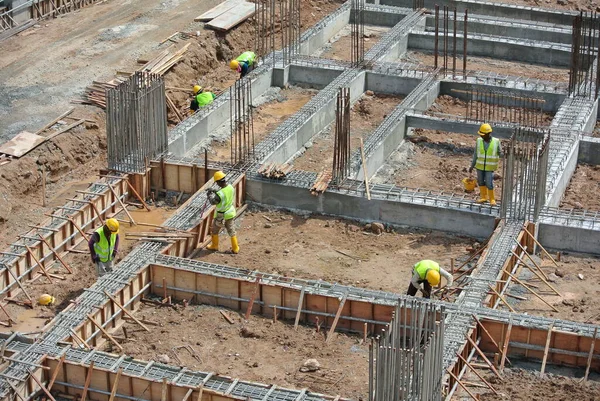 Johor Malaysia Abril 2016 Grupo Trabalhadores Construção Civil Que Trabalham — Fotografia de Stock