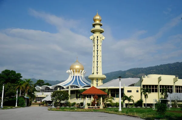 マレーシアのペナン エイプリル16 2014 ペナン州立モスク Penang Malaysia またはペナンモスク Penang Mosque マレーシアのペナン州ジョージタウンにある国家モスク — ストック写真