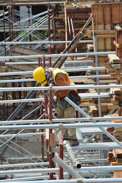 Selangor Malaysia April 2016 Bauarbeiter Mit Sicherheitsgurten Und Gerüsten Auf — Stockfoto