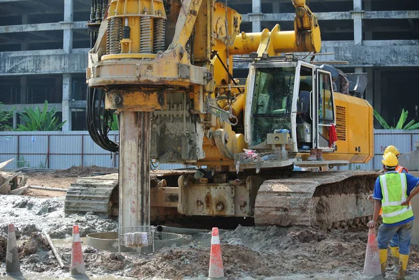 Malacca Malasia Marzo 2015 Máquina Perforación Pilotes Sitio Construcción Malaca — Foto de Stock