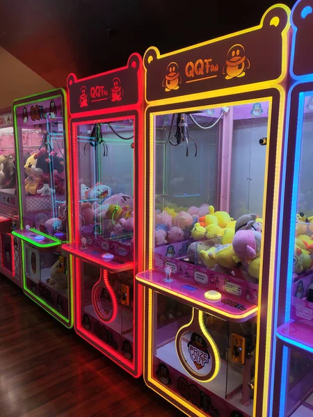 Kuala Lumpur October 2021 Indoor Arcade Game Machines Well Designed — Stock Photo, Image