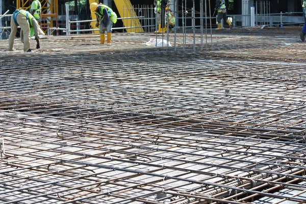 Selangor Malaysia May 2016 建筑工地用热轧变形钢筋或钢筋来加强混凝土 它的形状符合工程师的设计 — 图库照片