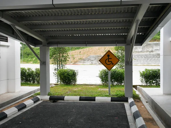 Kuala Lumpur Malaysia January 2021 Signage Disabled Parking Erected Poles — Stock Photo, Image