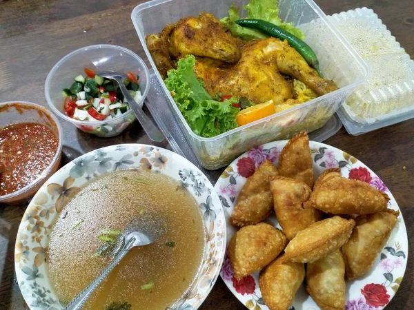 Традиційна Малайська Кухня Виставляється Продаж Придорожніх Прилавках Багата Спеції Рецепти — стокове фото