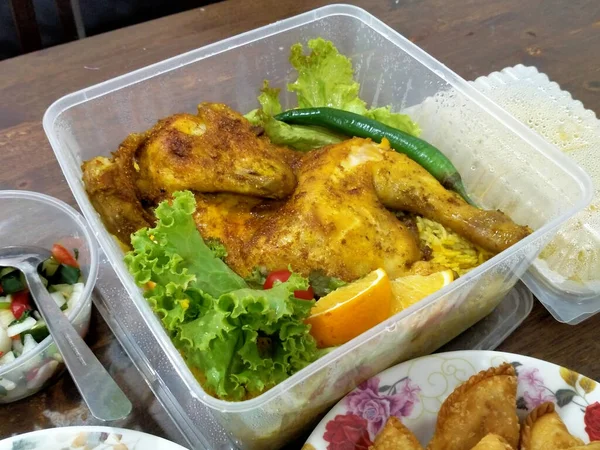 Традиційна Малайська Кухня Виставляється Продаж Придорожніх Прилавках Багата Спеції Рецепти — стокове фото