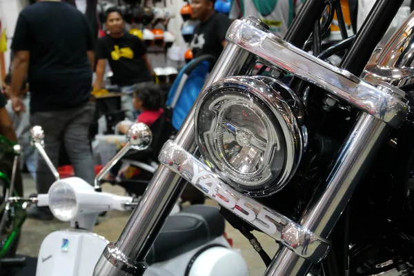 Selangor Malaysia April 2022 Markalı Motosiklet Klasik Farları Özel Motosikletlere — Stok fotoğraf