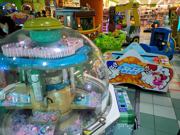 Kuala Lumpur Malasia Julio 2021 Máquinas Juego Arcade Interiores Bien —  Fotos de Stock