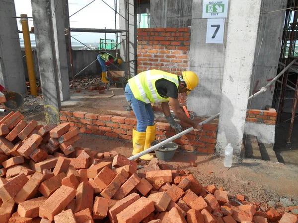 Jasin Malaysia September 2016 Ziegelmauerfugen Und Verarbeitung Auf Der Baustelle — Stockfoto