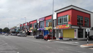 Seremban, Malezya - 25 Ocak 2017: 2 katlı teras mağazası Seremban, Malezya 'da hazır. Çağdaş modern tasarım bu perade için geçerlidir. 