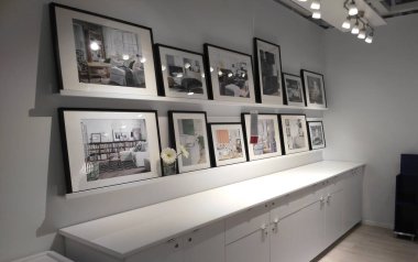 KUALA LUMPUR, MALAYSIA - 25 Eylül 2016: IKEA Kuala Lumpur Mağazasının İçi. IKEA, 1943 yılında İsveç 'te kurulan dünyanın en büyük mobilya perakendecisi.