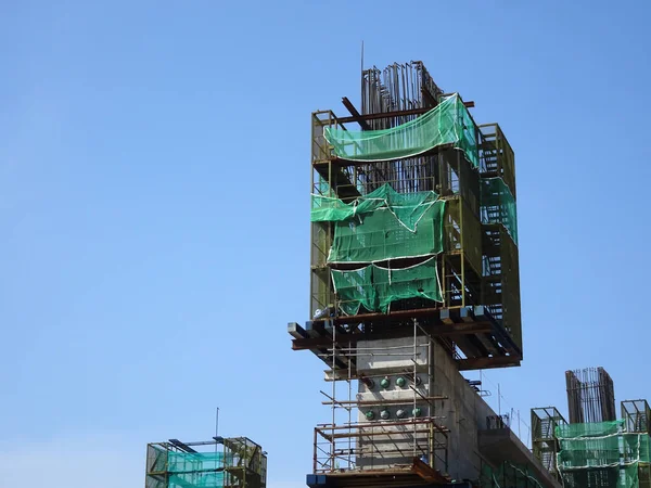 Melaka Malaysia July 2022 Installation Temporary Scaffolding Construction Tall Concrete — Stock Photo, Image