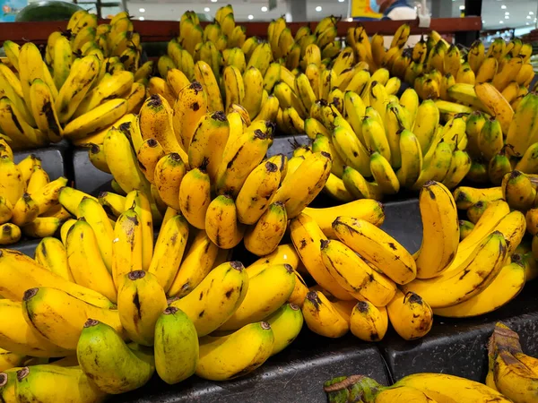 Seremban Malaysia May 2022 Ripe Bananas Displayed Sale Some Can — Fotografia de Stock