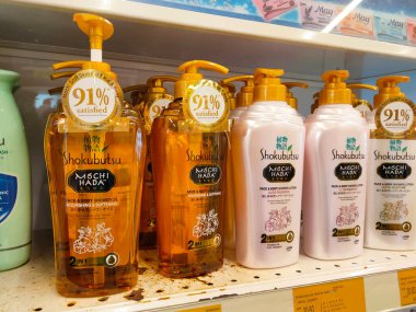 MELAKA, MALAYSIA -JUNE 6, 2022: Liquid bath soap in plastic bottles and commercial soft packets. Sorted by type and brand. Price tags are placed to make it easier for buyers.