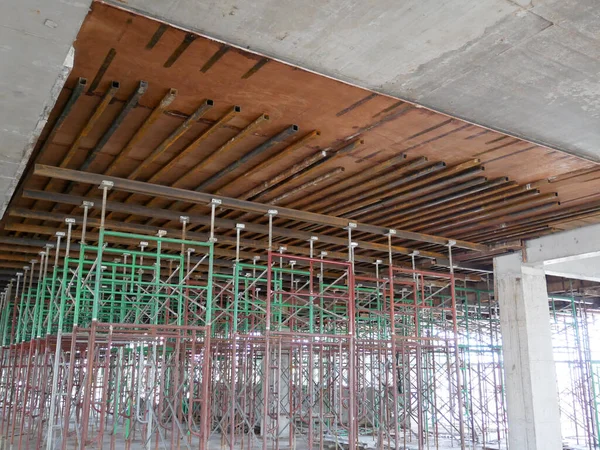 Johor Malaysia June 2022 金属脚手架被用作支持建筑工地工程的临时结构 也可用作建筑物外高度工作的结构 — 图库照片