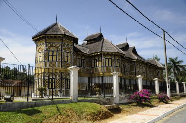 KUALA KANGSAR, MALAYSIA -JANUARY, 2014: Istana Kenangan, Malezya 'nın başkenti Kuala Kangsar' da bir kraliyet ikametgahıydı. 1926 'da Sultan Iskandar Shah için inşa edildi. Bugün Perak Kraliyet Müzesi 'ne ev sahipliği yapmaktadır..