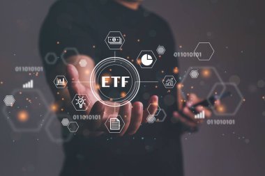 ETF Borsası 'na el ele tutuşan işadamlarının kapanışı borsa ticaret yatırımları finansal konsepti.