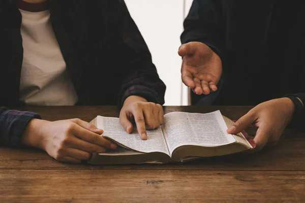 Two Christianity Sitting Wooden Table Open Holy Bible Study Reading — Foto de Stock