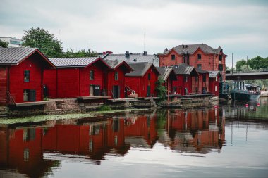 Finlandiya, Porvoo 'da eski ahşap ahırlar.
