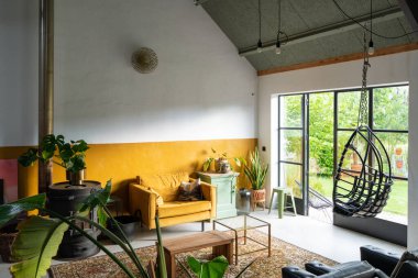 Moda Boho, klasik mobilyalarla seçici iç mekan. Yüksek kalite fotoğraf