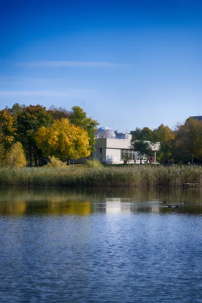 Hermoso Lago Parque Ciudad Temporada Otoño — Foto de Stock