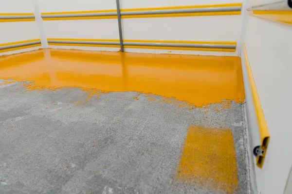 Worker Mixing Yellow Epoxy Resin with the Mixer Stock Image - Image of  floor, resin: 201816033