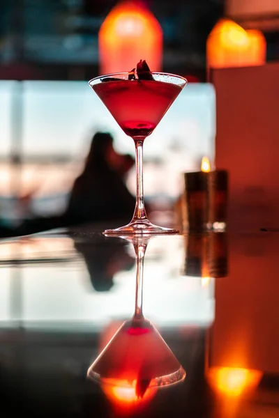 Close-up picture of a cocktail inside a hotel bar