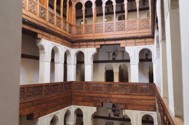 Fez 'deki Foundouk Nejarine' in içi