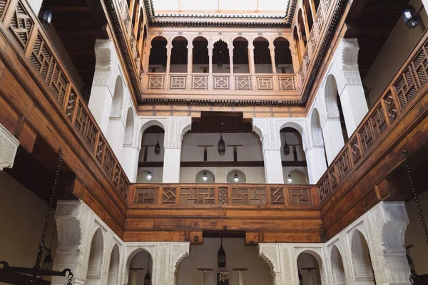 Fez 'deki Foundouk Nejarine' in içi