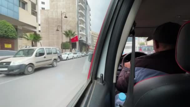 Conductor Taxi Corriendo Las Carreteras Marruecos — Vídeo de stock