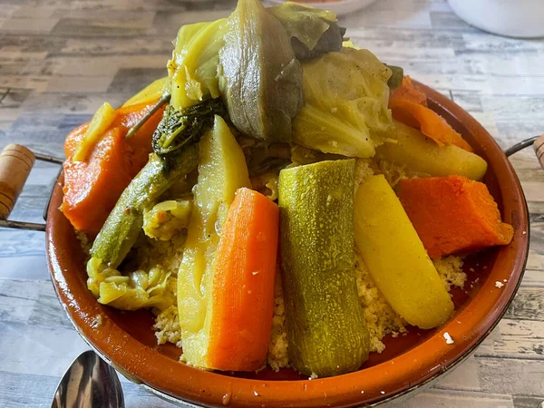 Lezzetli Cuma kuskusu