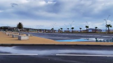 Covid-19 salgını sırasında boş otopark