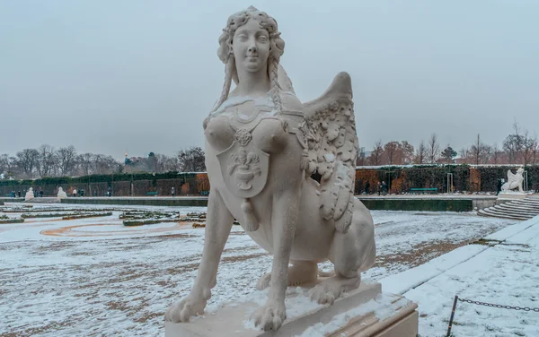 Estatua Piedra Fuera Del Palacio Belvedere Viena — Foto de Stock