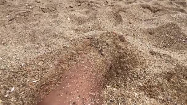 Closeup Male Foot Playing Sand Beach — Stockvideo