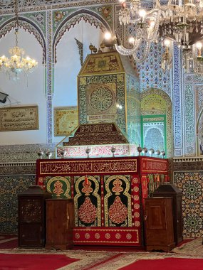 Moulay İdriss 'in onuruna düzenlenen dini festival sırasında Müslümanlar