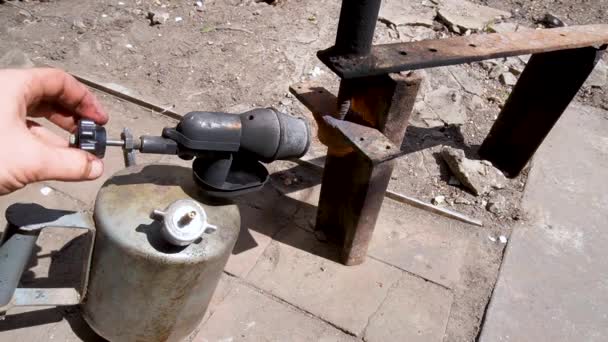 Gasoline Burner Heating Metal Unscrew Old Bolt Nut — Stockvideo