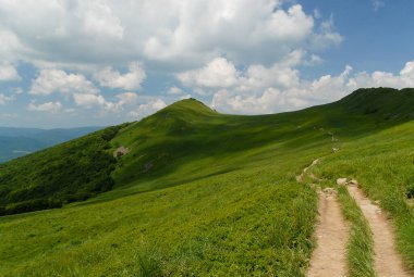 Dağ yolu, Bieszczady Dağları, Polonya