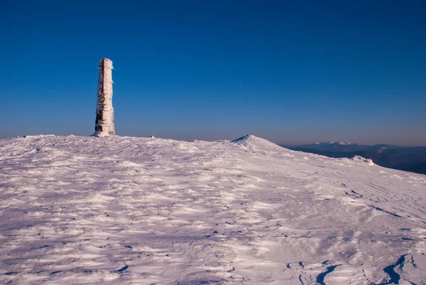 Pico Montaña Día Soleado Invierno Helado Montañas Bieszczady Polonia — Foto de Stock
