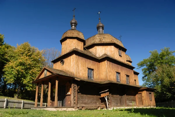 Lublin Polonia Septiembre 2012 Una Iglesia Ortodoxa Madera Sobre Fondo — Foto de Stock