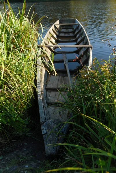 Barco Tradicional Madera Orilla Del Lago Lublin Polonia —  Fotos de Stock