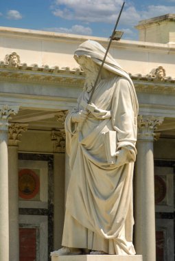 Roma, İtalya - Haziran 2000: Güneşli bir günde Aziz Paul Bazilikası 'nın Duvarların Ötesinde