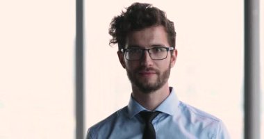 Genç 35 'lik işadamı, iş adamı portresi