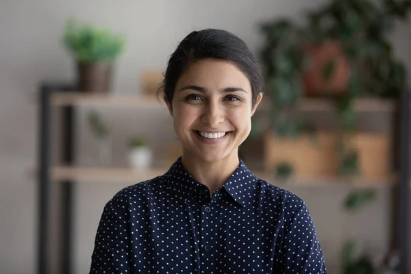 Happy young millennial Indian business woman head shot portrait — Stock Fotó