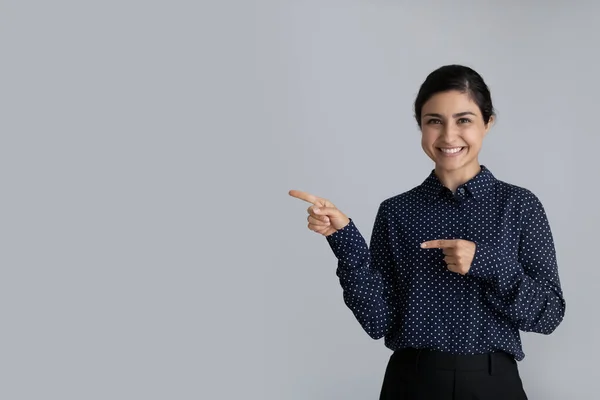 Happy young Indian girl looking at camera — Stock Fotó