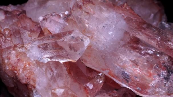 Macro Cerrar Enfoque Selectivo Cristales Cuarzo Grupo Natural Detalles Piedra — Vídeos de Stock