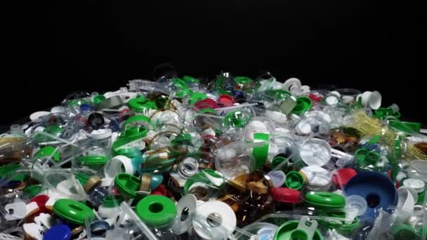 Spazzatura Plastica Monouso Una Famiglia Sensibilizzare Opinione Pubblica All Eccessivo — Video Stock